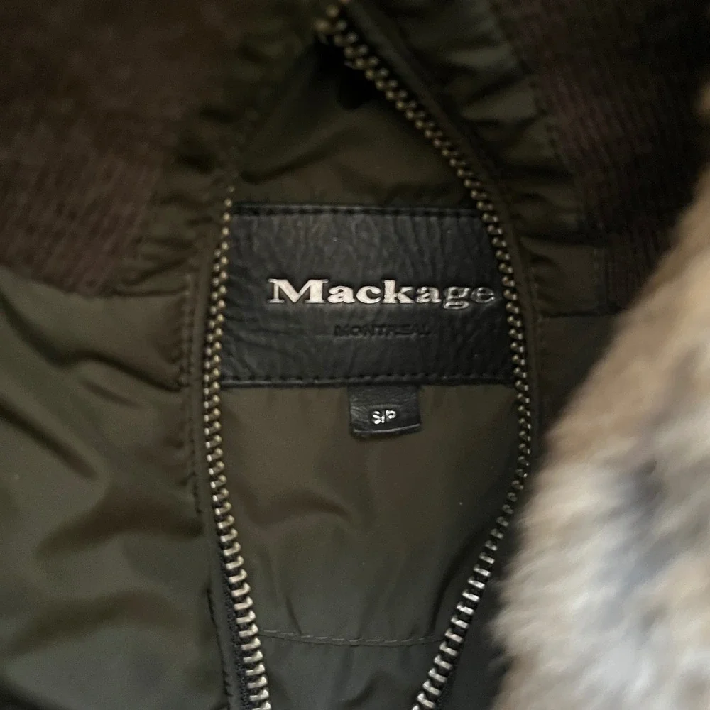 Mackage Akiva Down Puffer Coat Fur Hood Olive Green Asymmetrical Zip Size Small - Picture 2 of 11